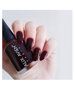 Alix Avien Nail lacquer